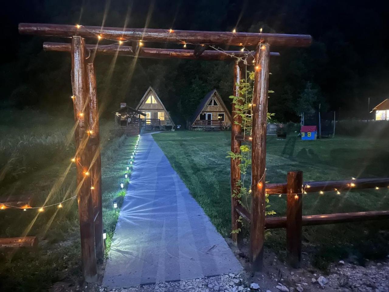 Villa Cabanutze Satic Rucăr Exterior foto